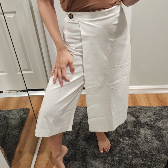 Zara white culotte apron skirt - Picture 3 of 5